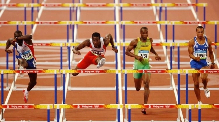 好消息！费尔明德容双双回归 巴萨中场迎来重磅补强