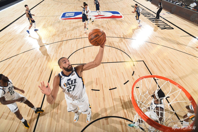 幕战中取得 幕战中取得